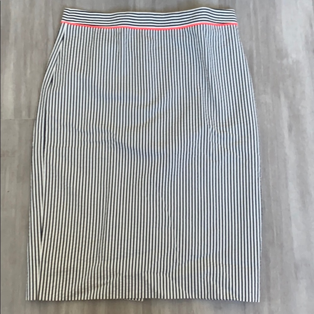 NWOT Jcrew Blue and White Seersucker Pencil Skirt